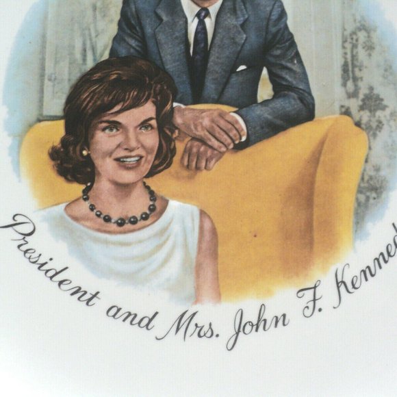 President and Mrs. John F. Kennedy 9" Plate Decorator Collectible Gold Trim - Picture 3 of 5